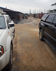 Craneburg Lagos Yard